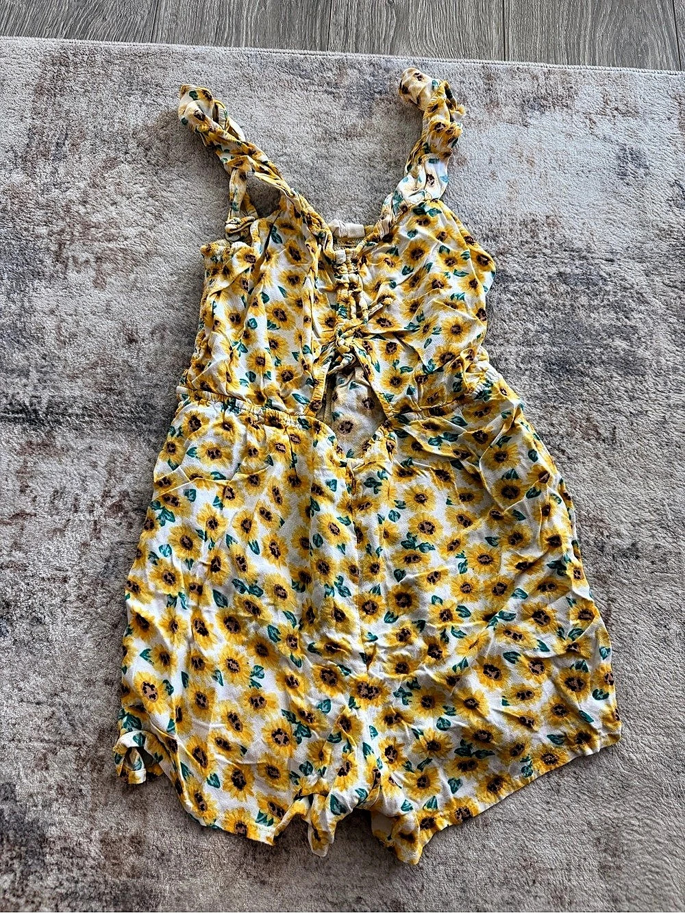 RETRO Floral Romper in Yellow & Blue | Like New